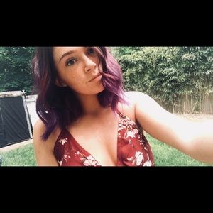 Meet your Posher, Amanda